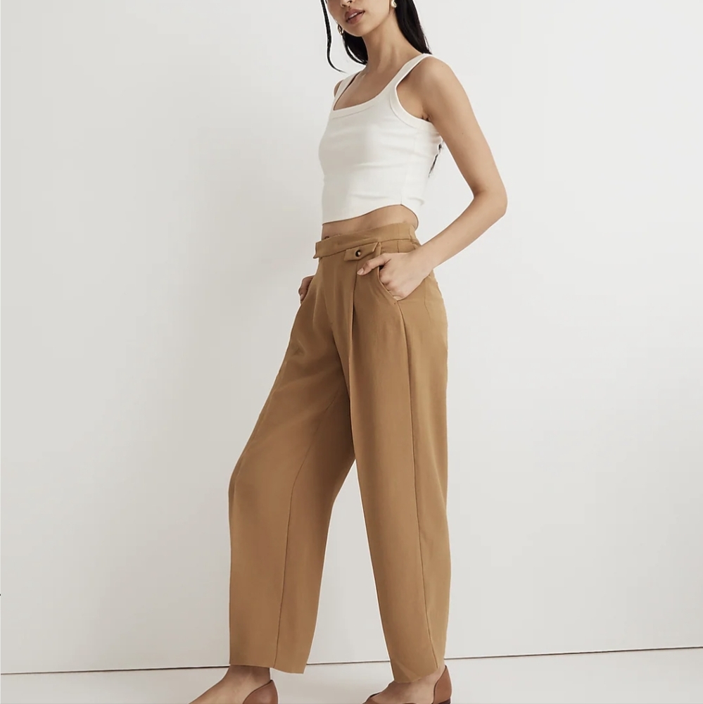 Madewell Rosedale Low-Rise Straight Pant in Crepe